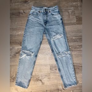 Zara Ripped Mom Fit Jeans
